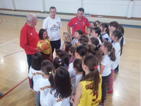 13228007_1029639780450314_997790036_n